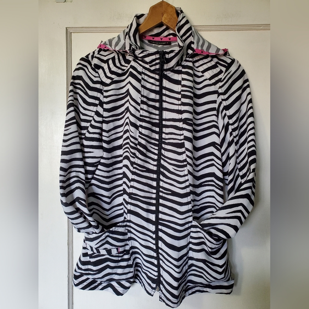 Zebra Print Women's Sports Rain Jacket🤍🖤